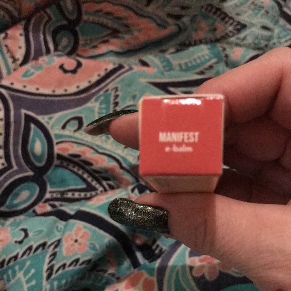 Persona Cosmetics E-Balm Tinted Lip Balm in Manifest New/Never opened - Picture 2 of 2